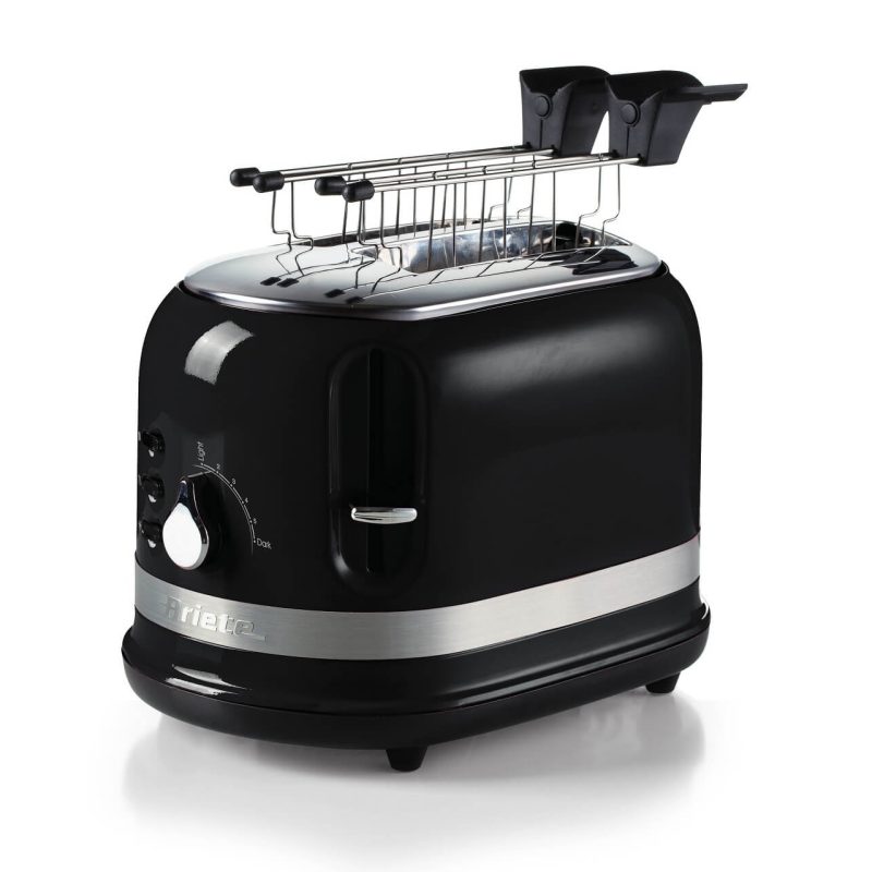 Черен модерен тостер с акценти от неръждаема стомана и приставка за подгряване на хляб на бял фон.