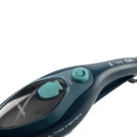 Близък план на Парочистачка STEAM MOP 10 в 1, показващ циферблата за управление, резервоара за вода и дръжката на бял фон.