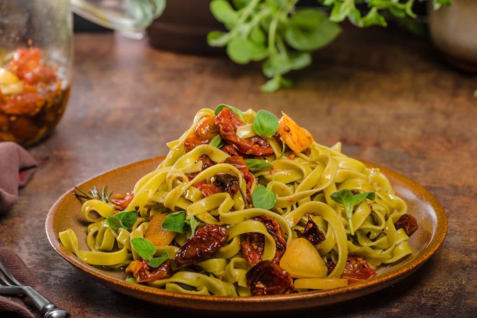 pasta with sun dried tomatoes 2024 09 24 05 17 41 utc