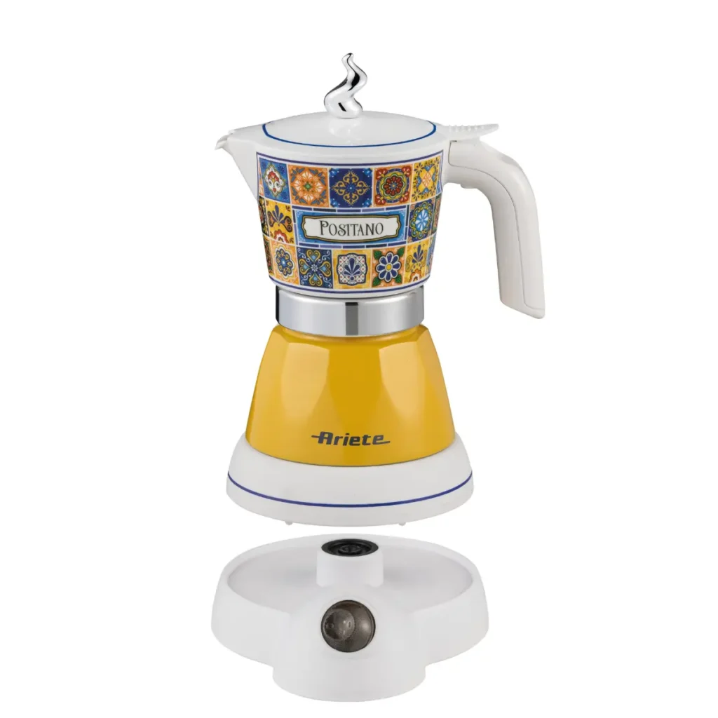 Цветна Електрическа кафеварка Moka Vintage Capri с декор от плочки и жълта основа е поставена на бяла електрическа стойка.