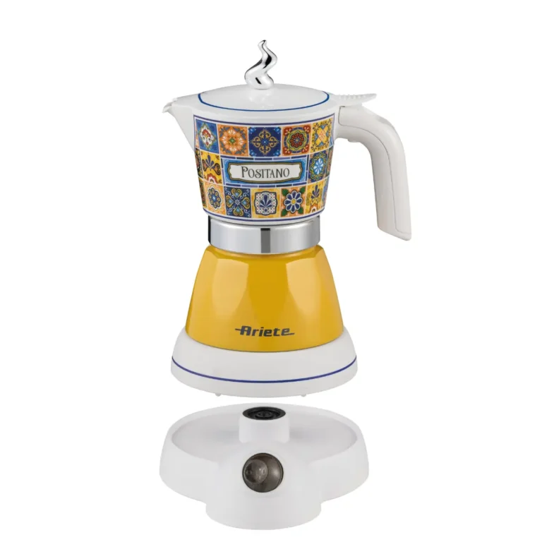 Цветна Електрическа кафеварка Moka Vintage Capri с декор от плочки и жълта основа е поставена на бяла електрическа стойка.