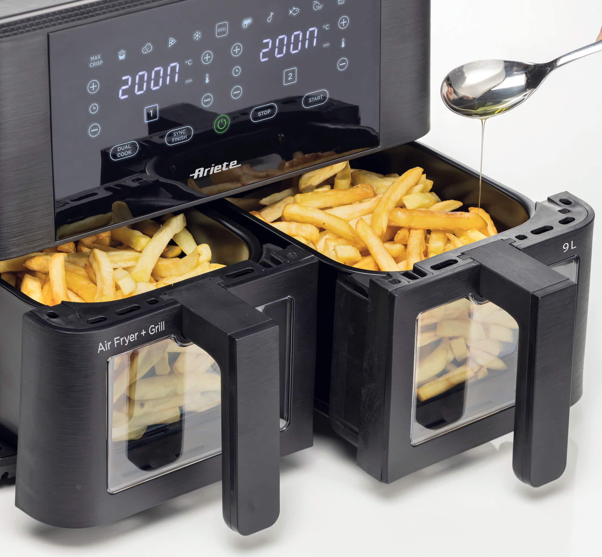 Фритюрник Ariete Dual 9 л: приготвя вкусни пържени картофи едновременно в две отделни кошници.